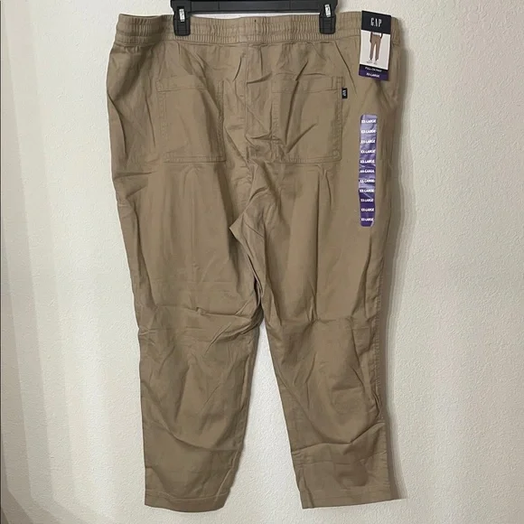 GAP Women's Tan Pull-On Chinos - Picture 2 of 6